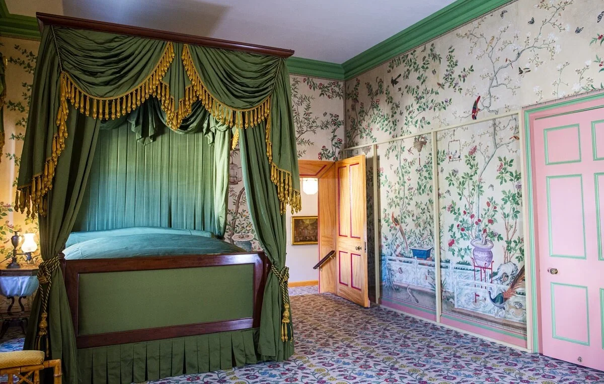 Queen Victoria's Bed, Photo: ALLYON McDERMOTT