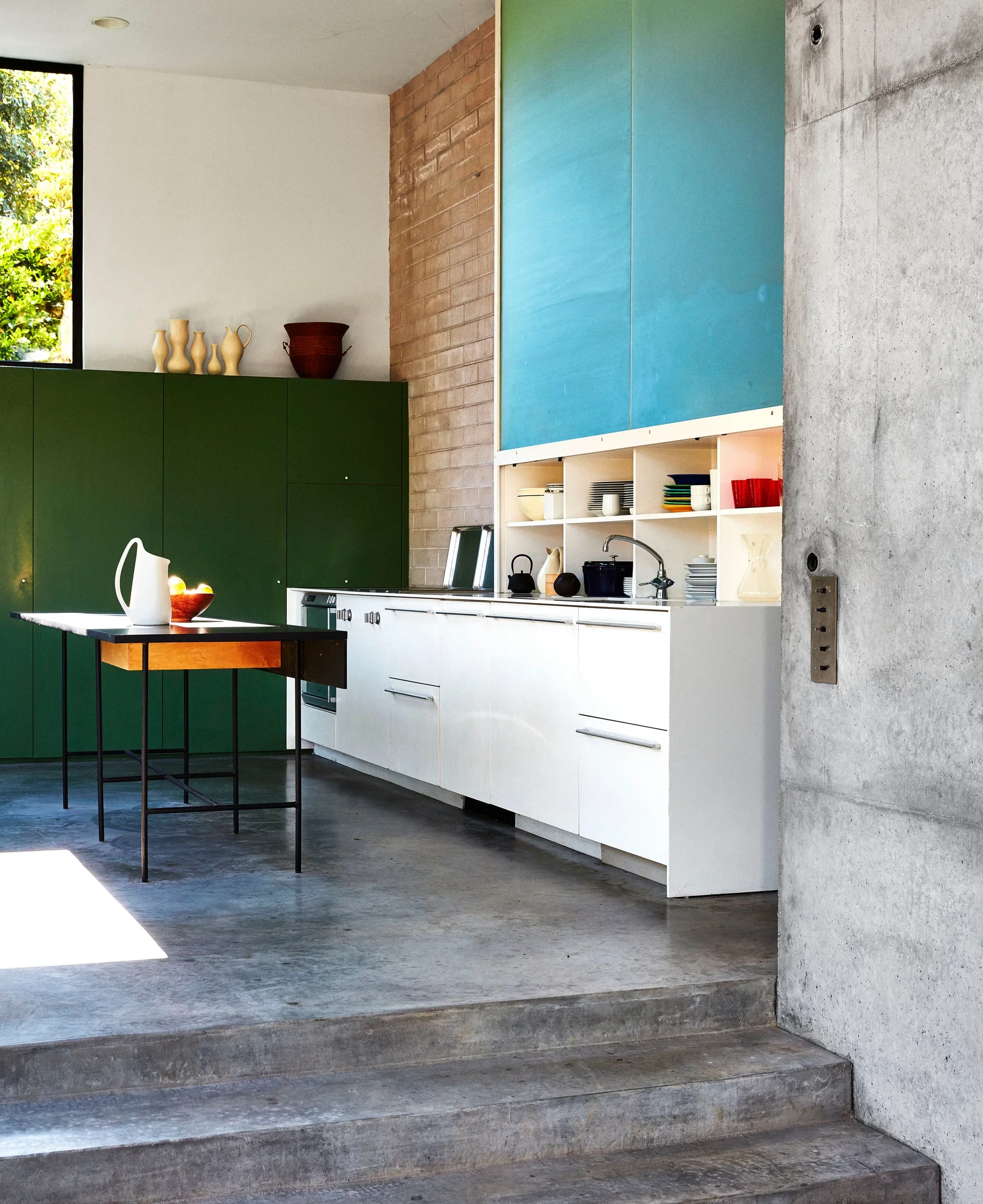Kathleen McCormick San Diego Glass Home. Photo: Decoraid